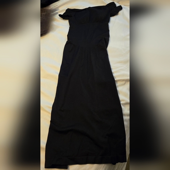 HeyShape Off-Shoulder Shapewear Split Dress NWOT #422 - Picture 5 of 13